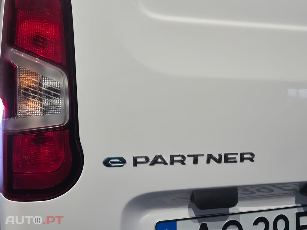 Peugeot E-Partner 50 Kwh Premium