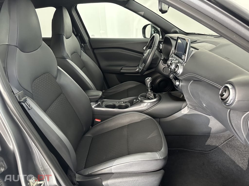 Nissan Juke 1.0 DIG-T N-Connecta