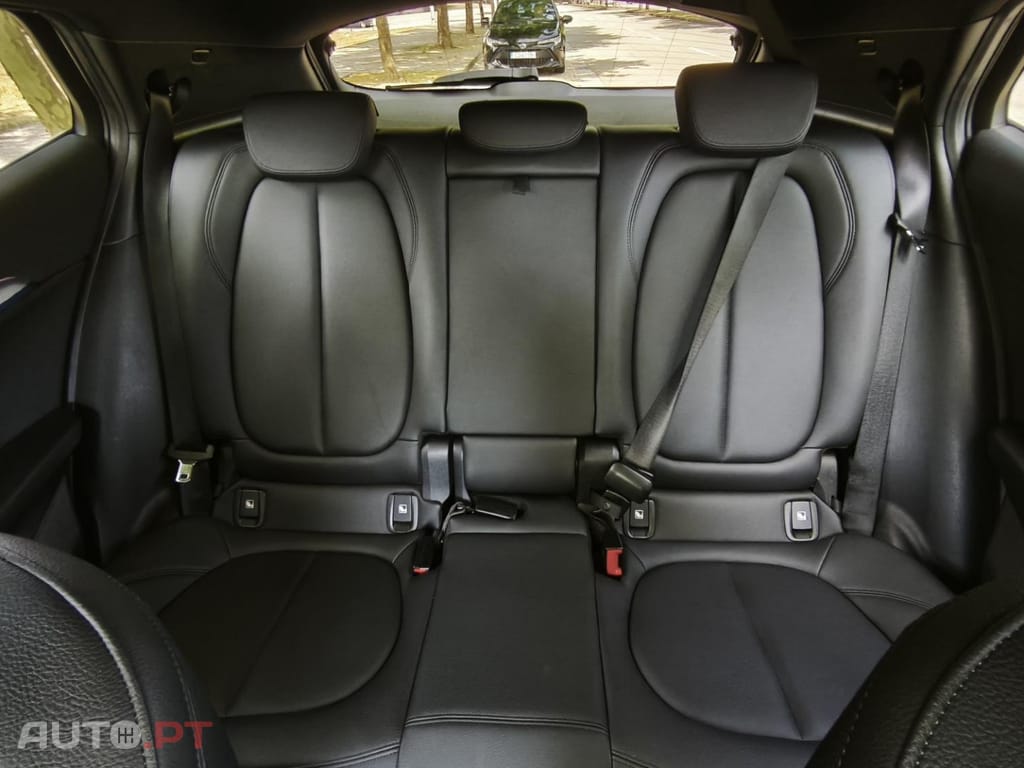 BMW X2 25 e xDrive X Pack M