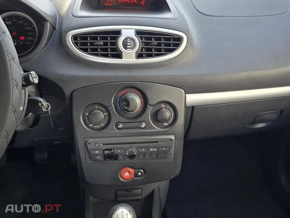 Renault Clio 1.2 TCE Dynamique S