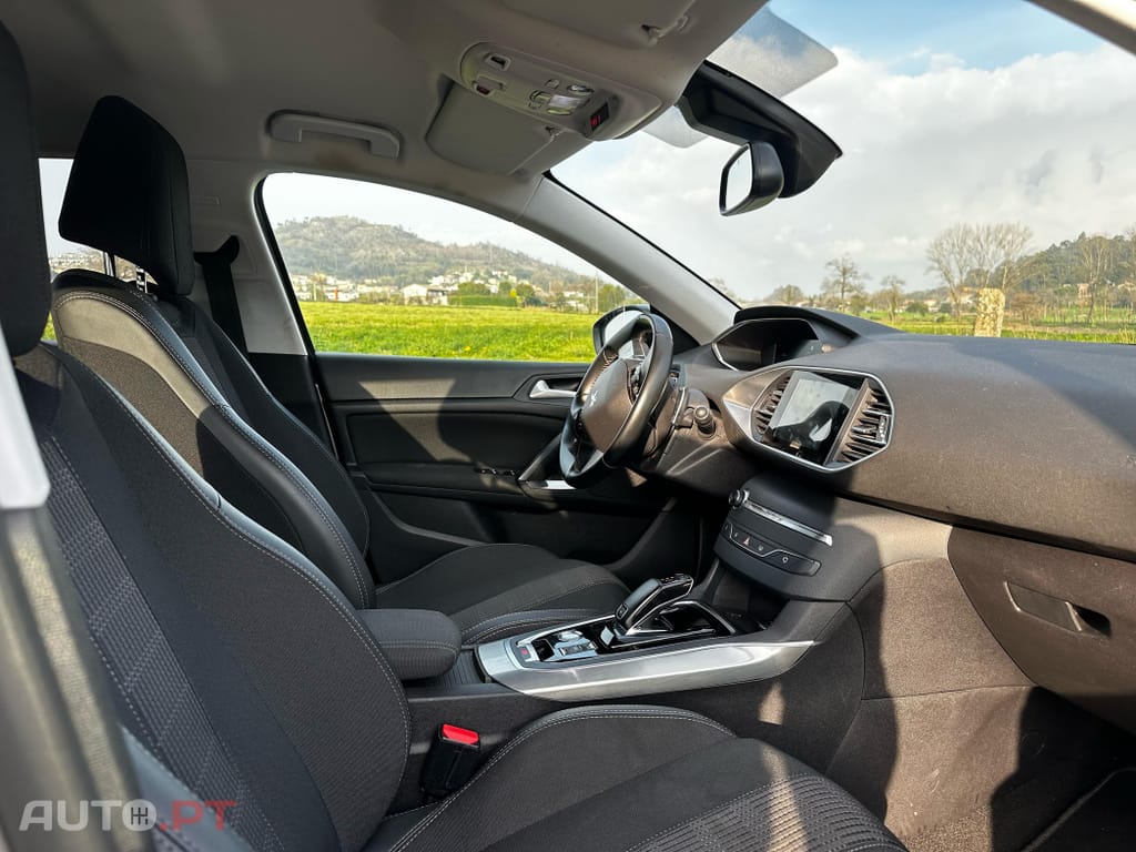 Peugeot 308 SW 1.5 BlueHDi Allure Pack EAT8