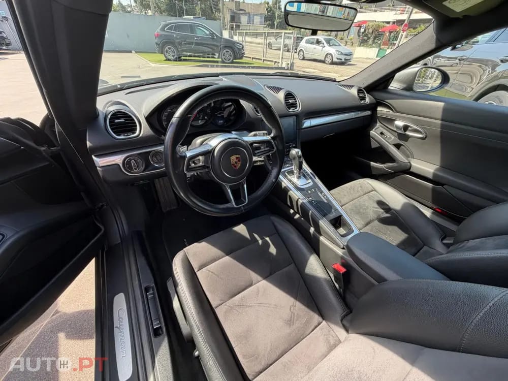 Porsche 718 2.0 T PDK