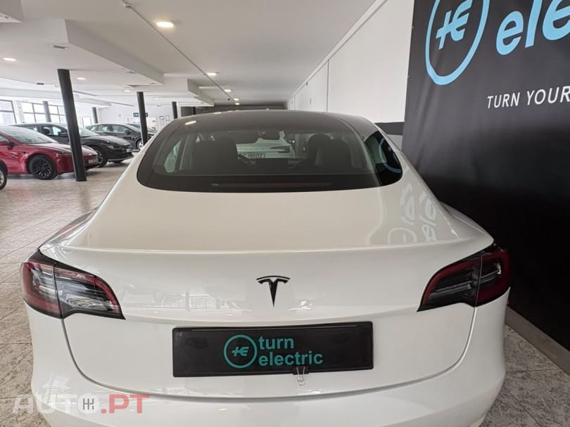 Tesla Model 3 Long Range Tração Traseira
