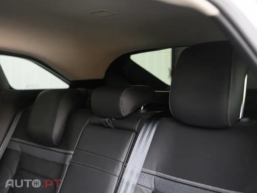 Citroen C5 X 180 S&S e-EAT8 SHINE