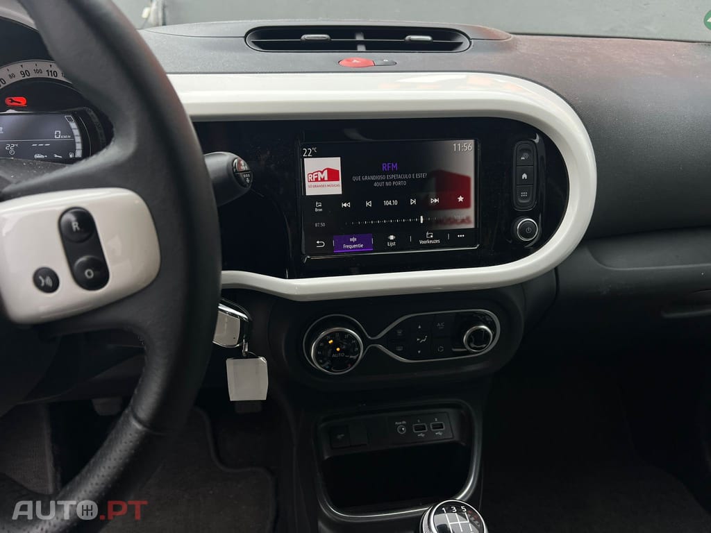 Renault Twingo 1.0 SCe Intens