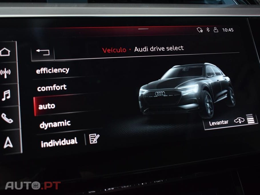 Audi E-Tron 55 quattro Advanced