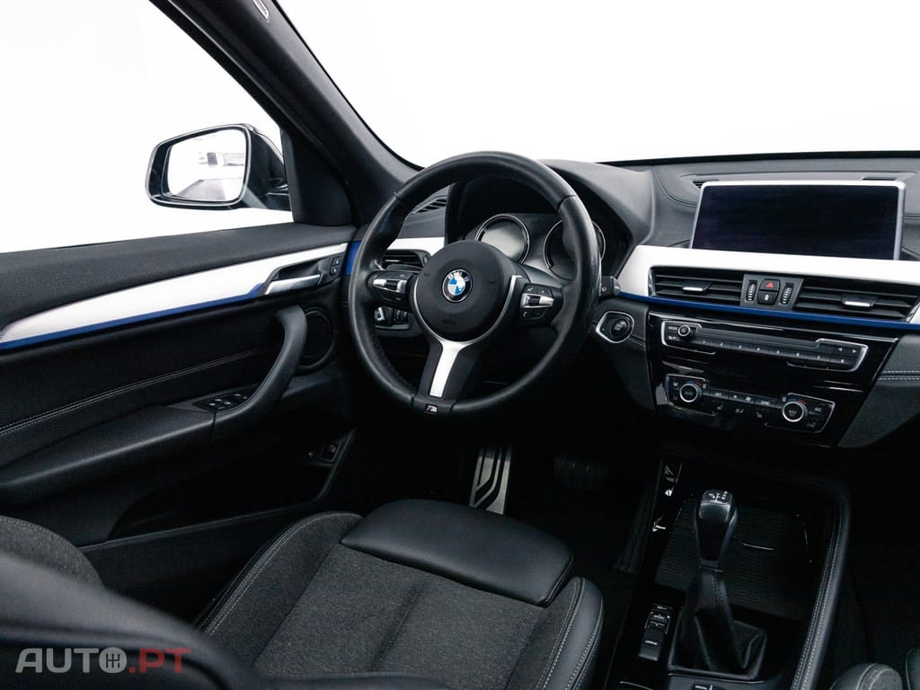 BMW X1 25 e xDrive Pack M