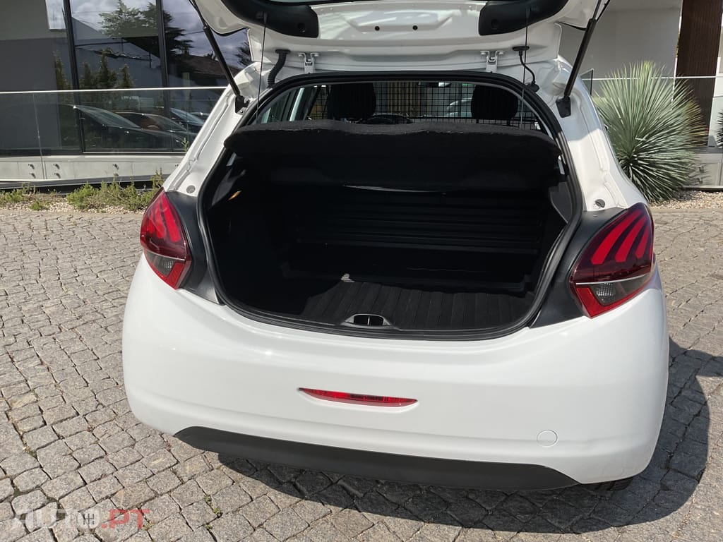 Peugeot 208 1.5 BlueHDi Active