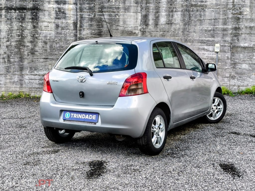 Toyota Yaris 1.0 VVT-i
