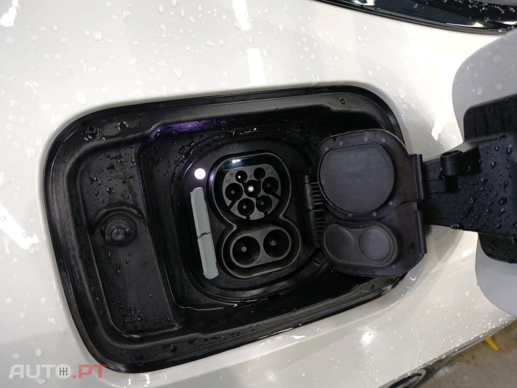 BMW i4 eDrive40 Pack Desportivo M