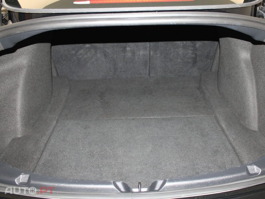 Tesla Model 3 LONG RANGE I.V.A DEDUTÍVEL