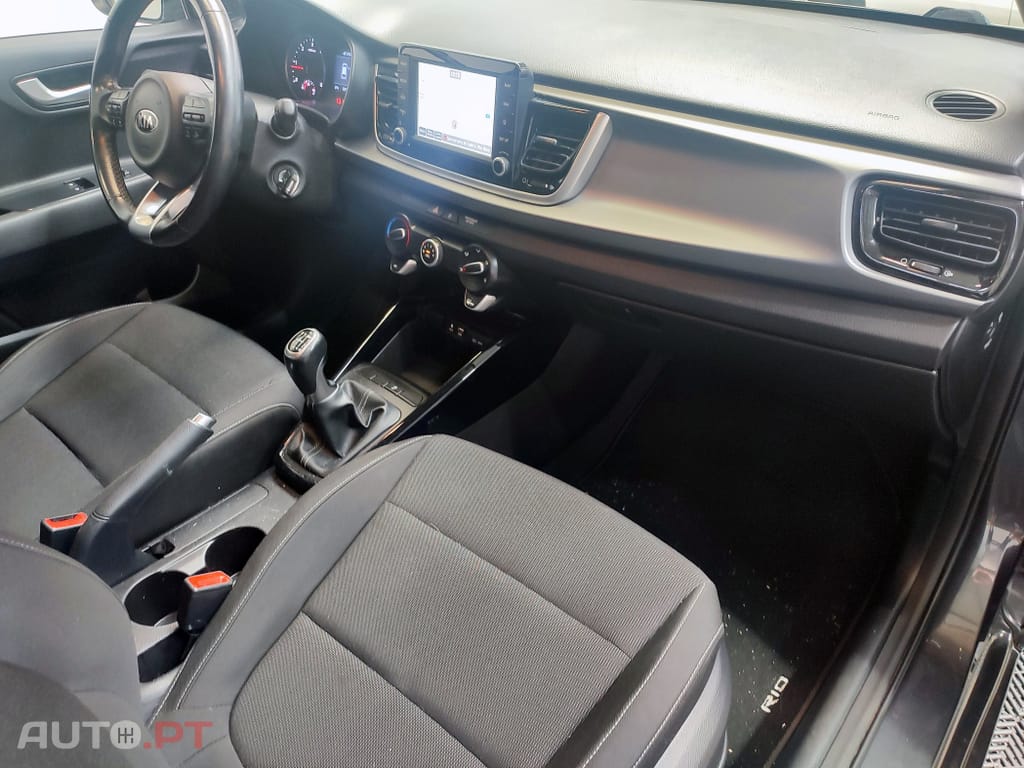 Kia Rio Dynamic line