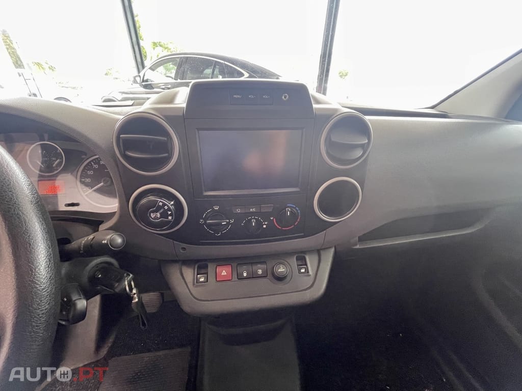 Peugeot Partner 1.6 BlueHDi L1 Premium 3L