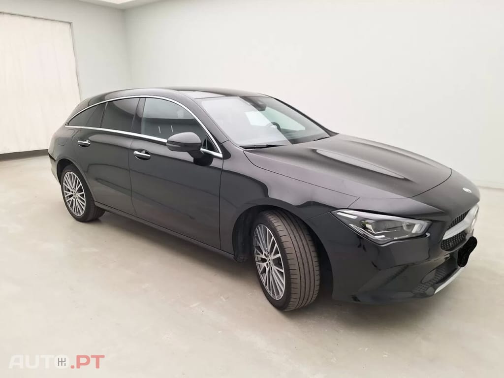 Mercedes-Benz CLA 250 250e Luxury