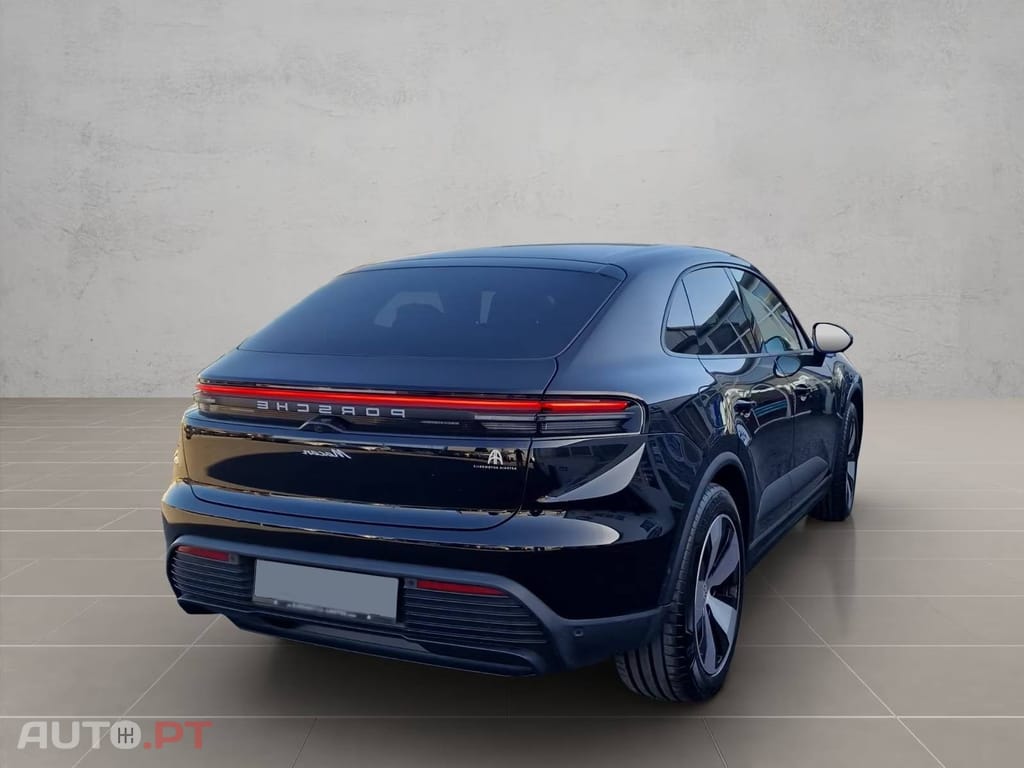 Porsche Macan Bose SportSound