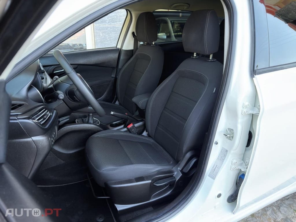 Fiat Tipo 1.3 M-Jet Lounge