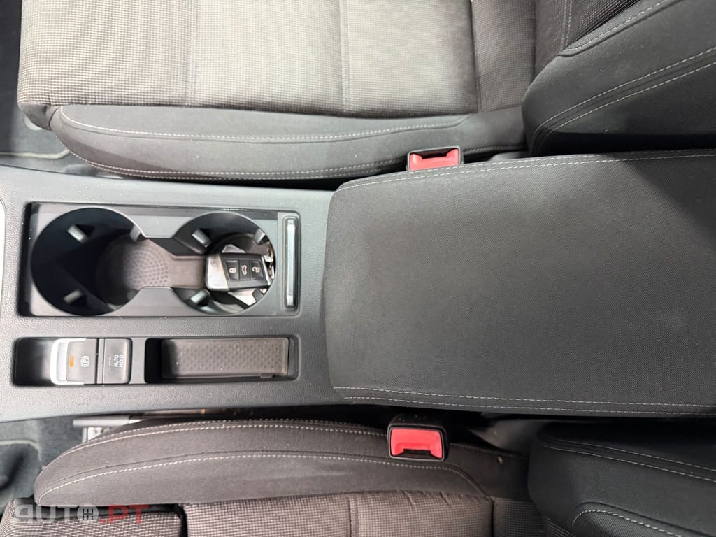 Volkswagen Passat Variant 1.6 TDI Advance BlueMotion Tech DSG