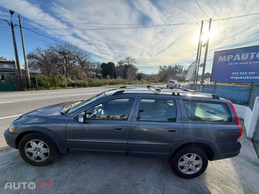 Volvo XC70 2.4 D5 Nivel 2
