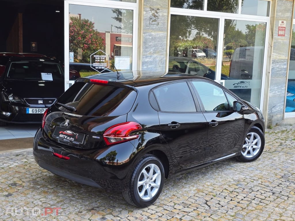Peugeot 208 1.6 BlueHDi Active