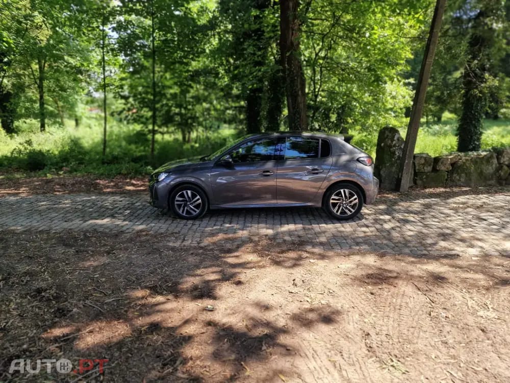 Peugeot 208 1.2 PureTech Allure Pack EAT8