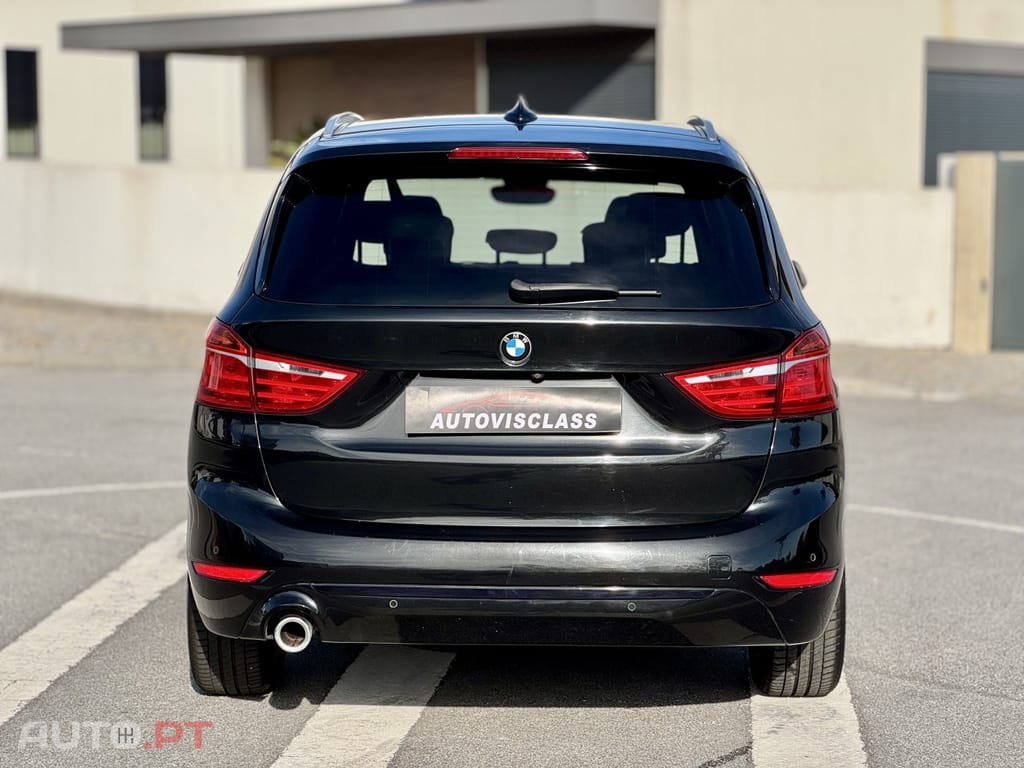 BMW 216 d 7L Line Sport