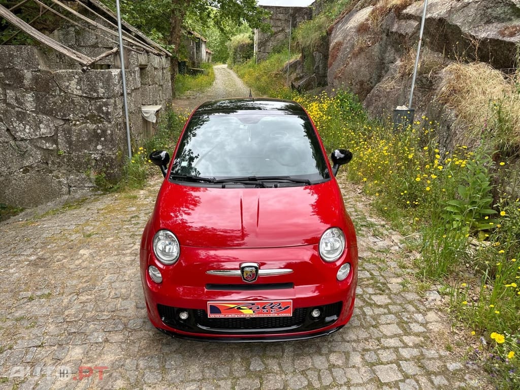 Abarth 500 1.4 T-Jet Competizione