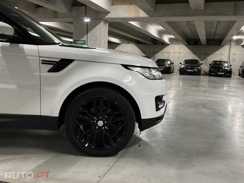 Land Rover Range Rover Sport 3.0 TDV6 HSE Dynamic