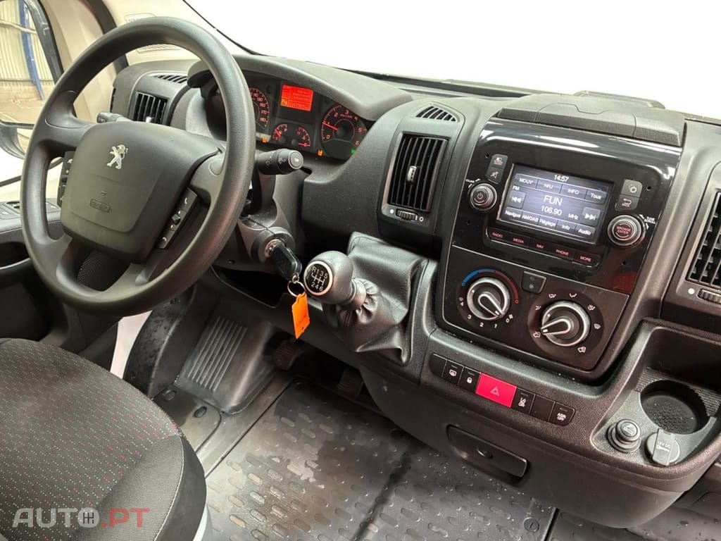 Peugeot Boxer 2.0 BlueHDi 435 L4H2 Asphalt