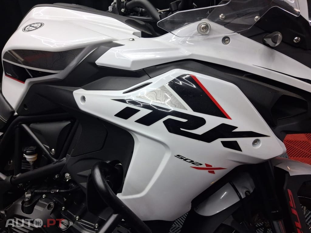 Benelli TRK X