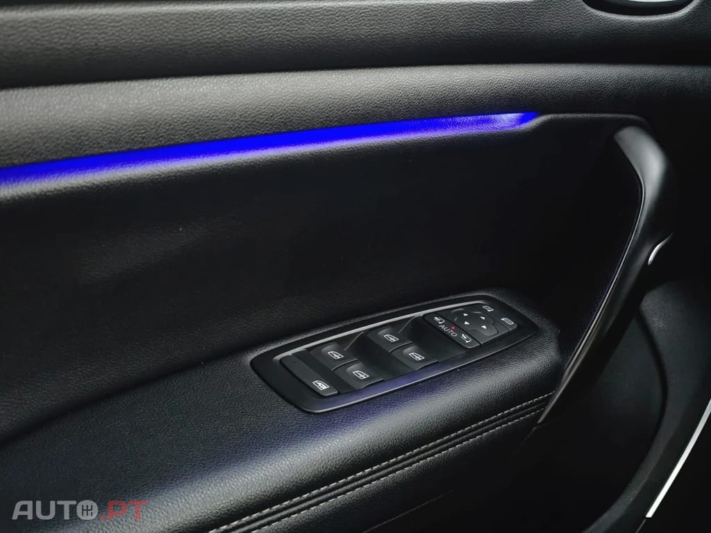 Renault Mégane 1.5 dCi Bose Edition EDC J18