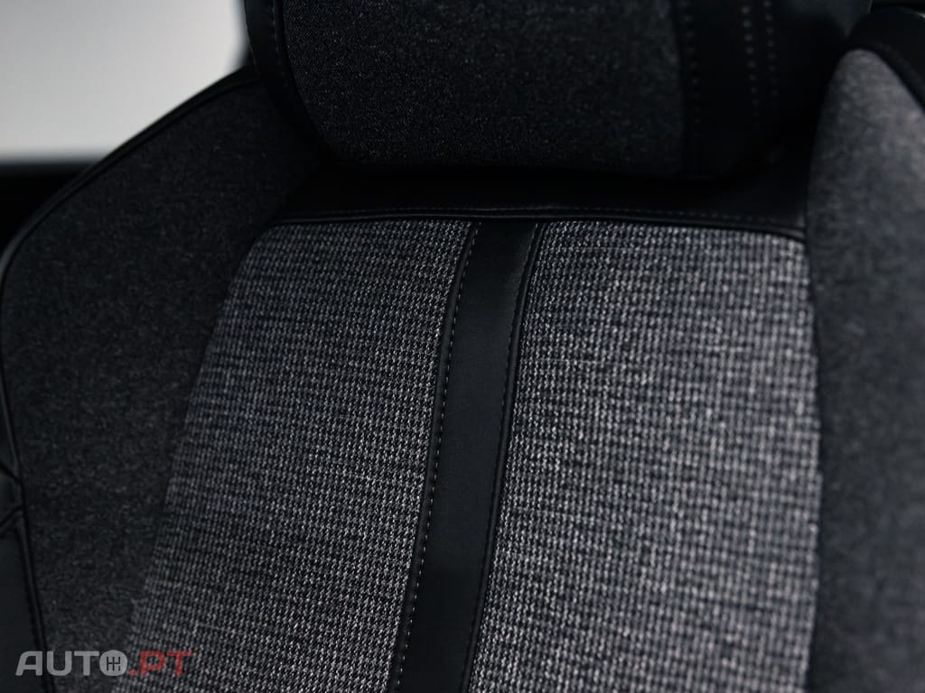 Peugeot 5008 1.5 BlueHDi Allure EAT8