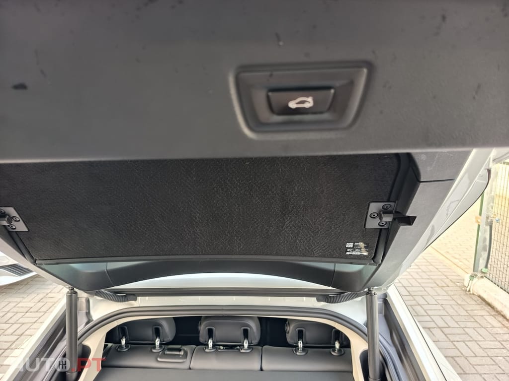 BMW i4 eDrive35