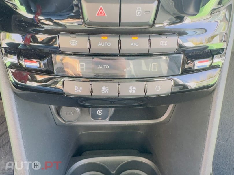 Peugeot 2008 1.2 PureTech Allure
