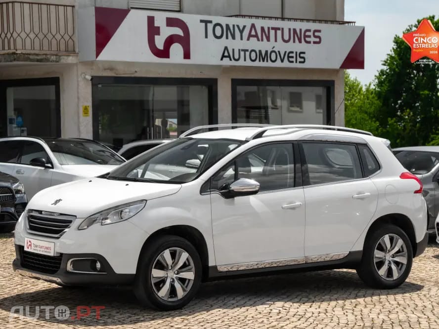 Peugeot 2008 1.2 VTi Allure