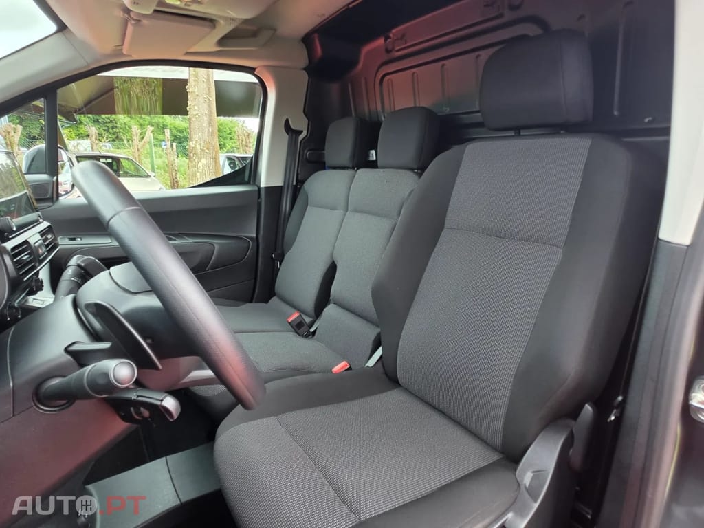 Citroen Berlingo 1.5 BlueHDi M Club EAT8
