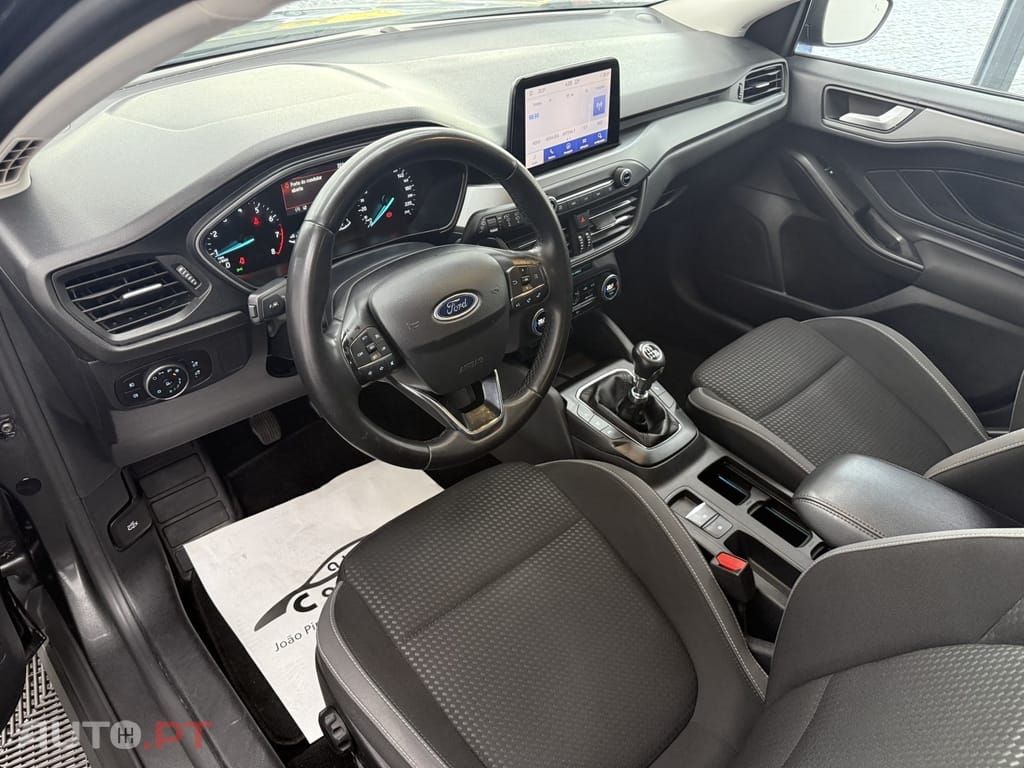 Ford Focus 1.0 EcoBoost MHEV Connected