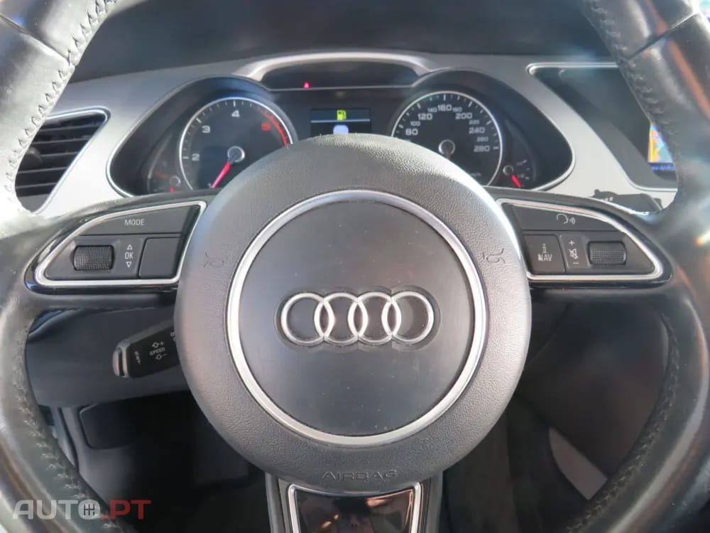 Audi A4 2.0 TDI SPORT
