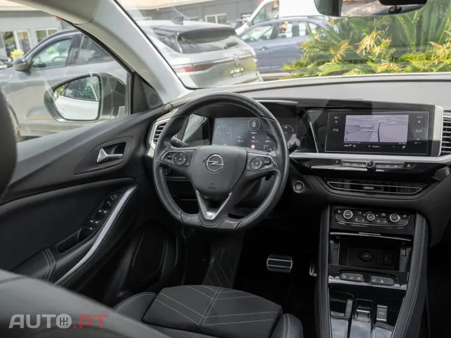 Opel Grandland (X) 1.6 T PHEV GSe