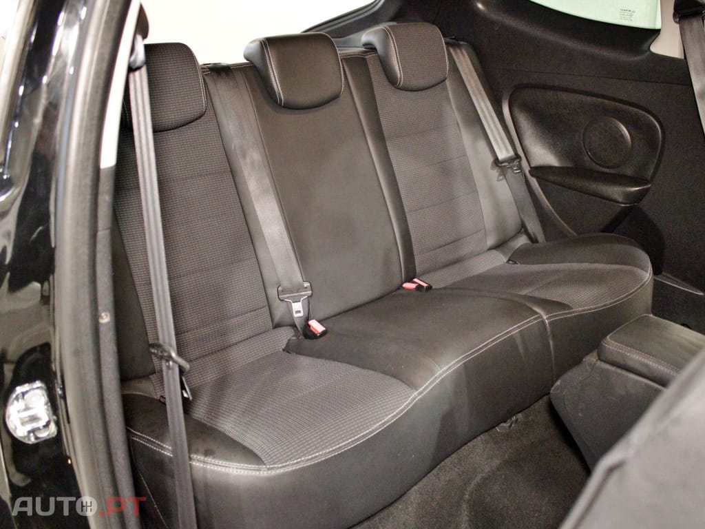 Renault Mégane Coupe 1.5 dCi GT Line EDC