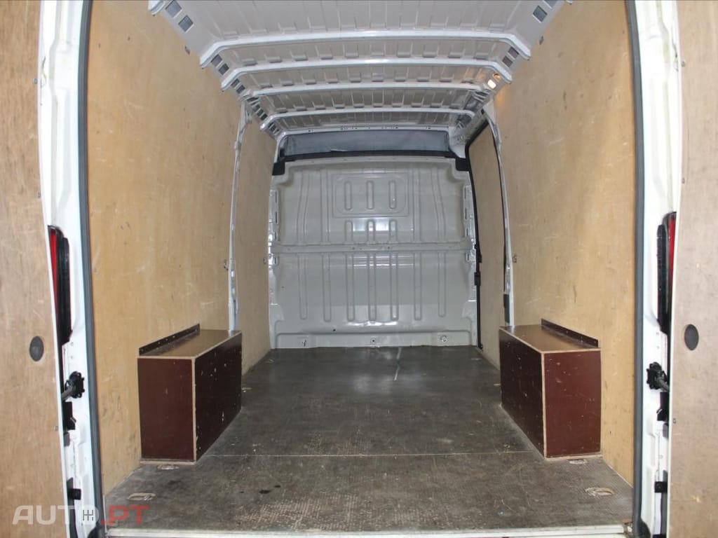 Peugeot Boxer 2.0 BlueHDi 435 L4H2 Asphalt