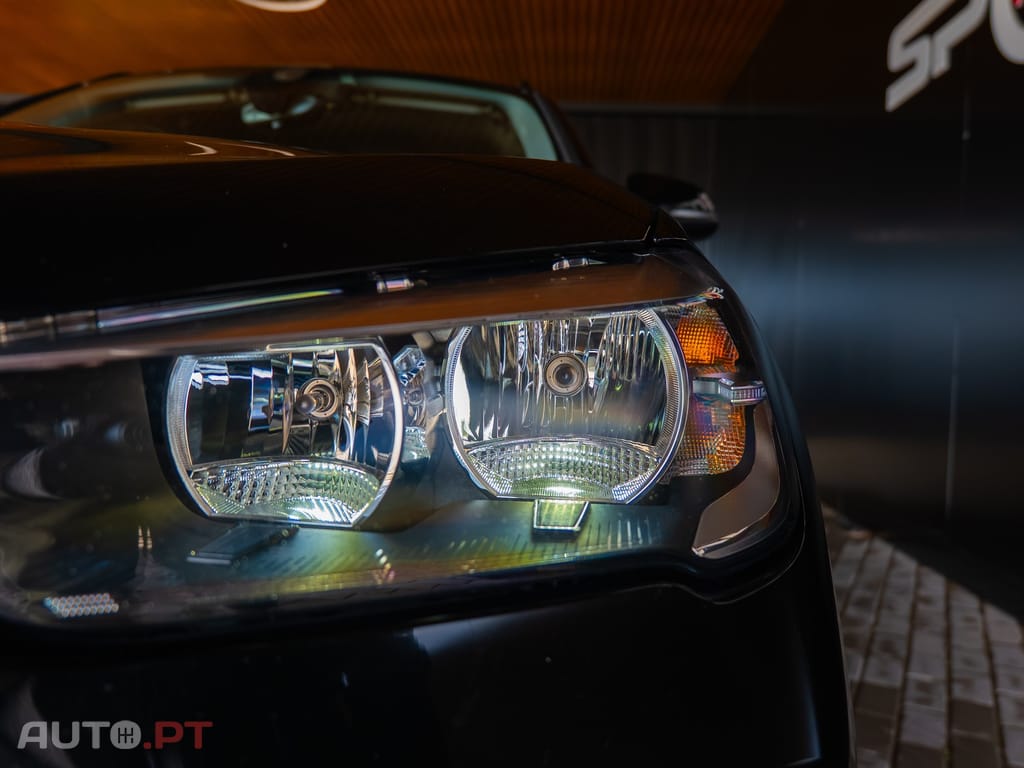 BMW X1 16 d sDrive Auto