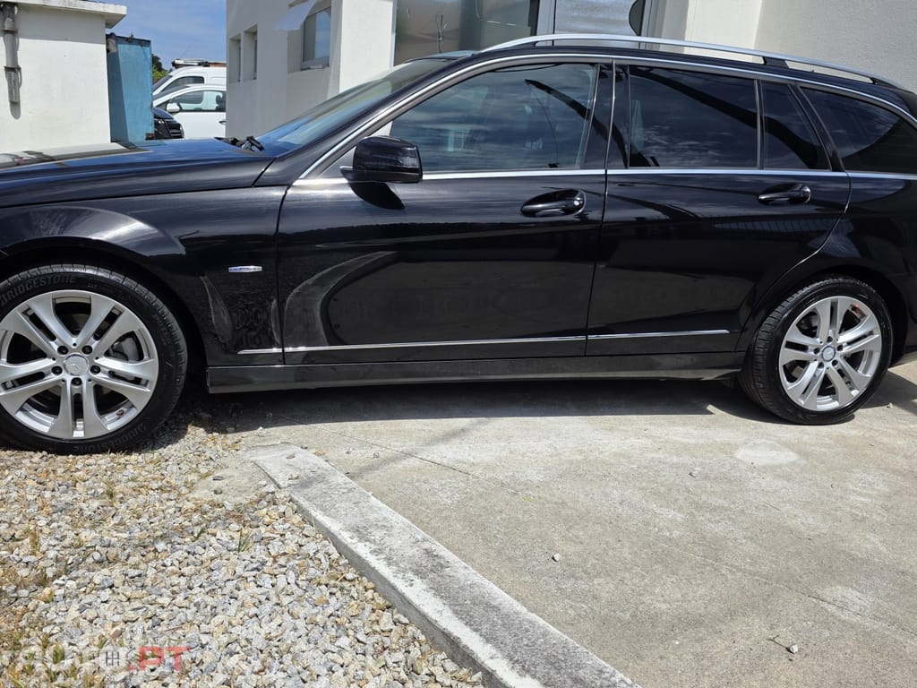 Mercedes-Benz C 200 AVANGARD — fotografia 4