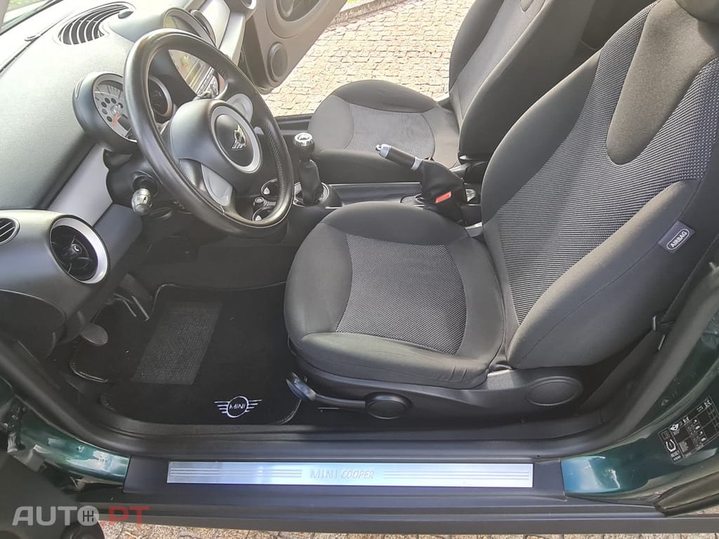 MINI Cooper Outro