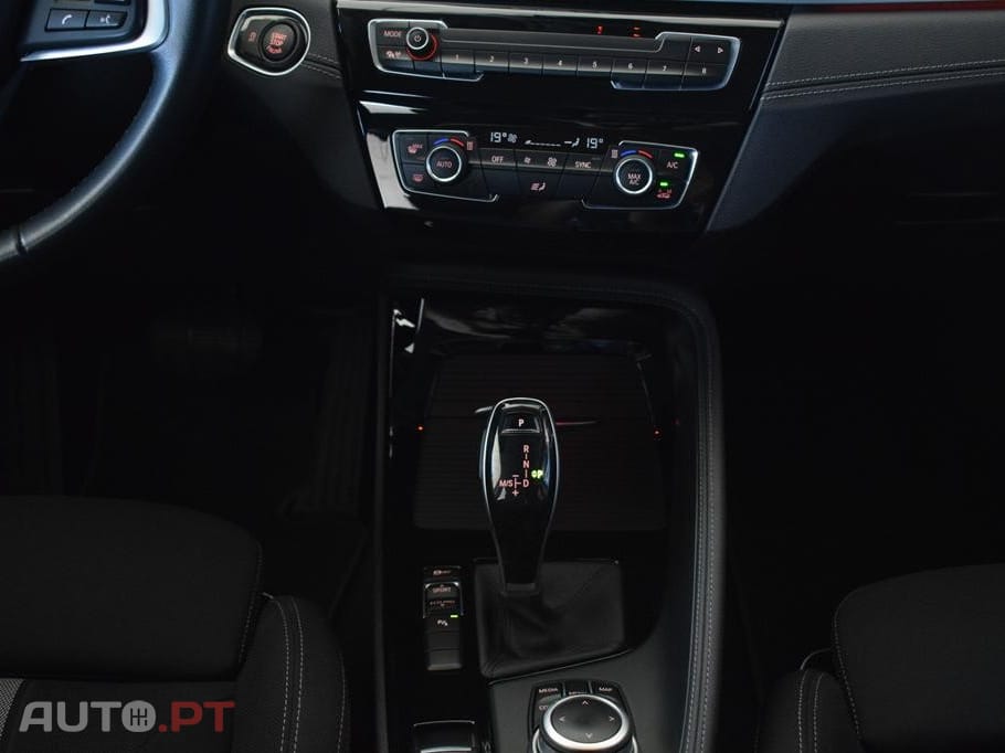 BMW X2 16 d sDrive Auto