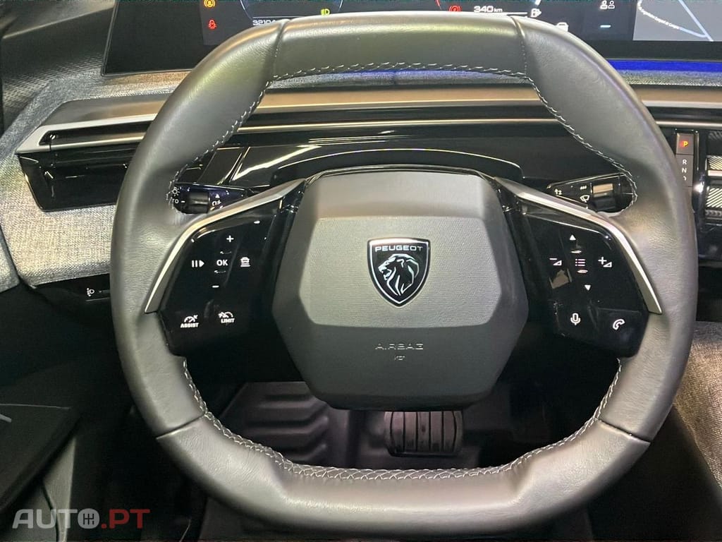 Peugeot 3008 1.2 Hybrid Allure e-DCS6