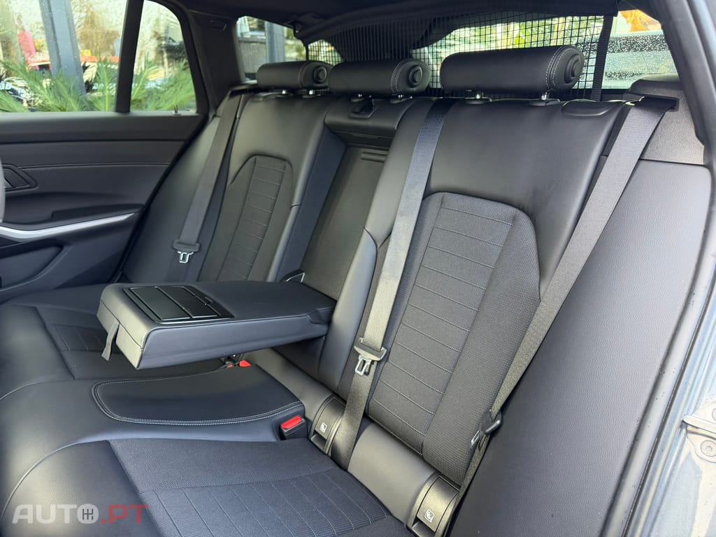 BMW 320 e Corporate Edition Auto