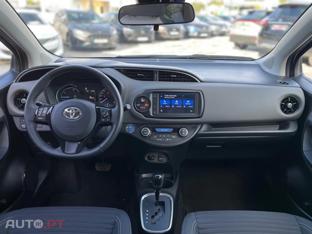 Toyota Yaris 1.5 HSD Comfort+P.Style