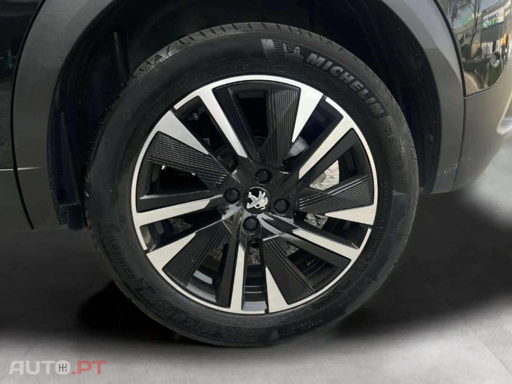 Peugeot 2008 GTLINE 1.5 BlueHdi EAT8