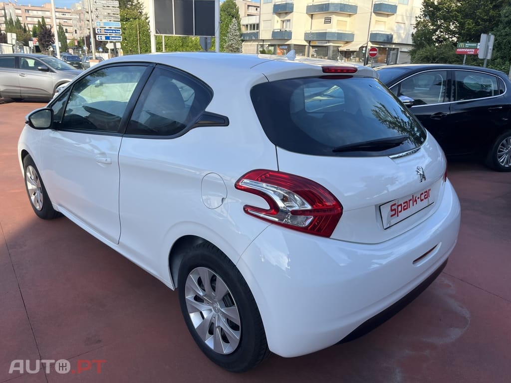 Peugeot 208 1.0 VTi Access