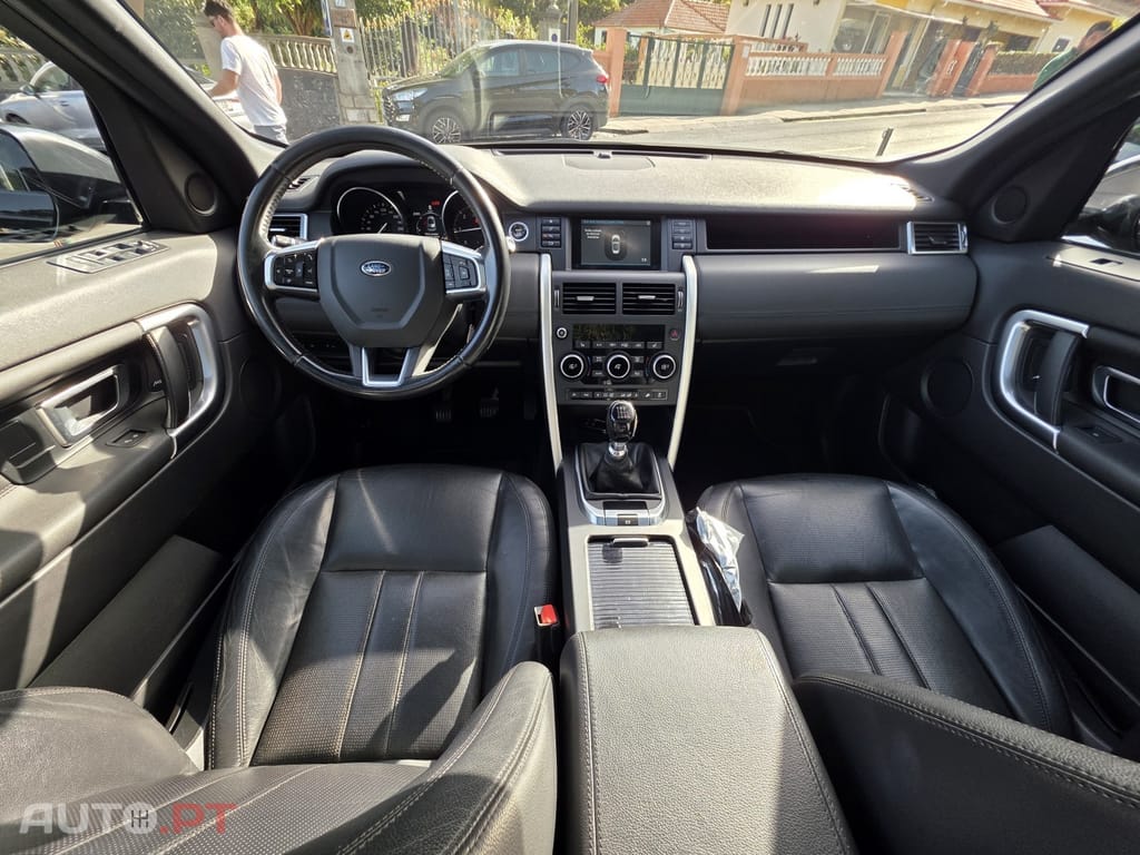 Land Rover Discovery Sport 2.0 TD4 HSE Luxury